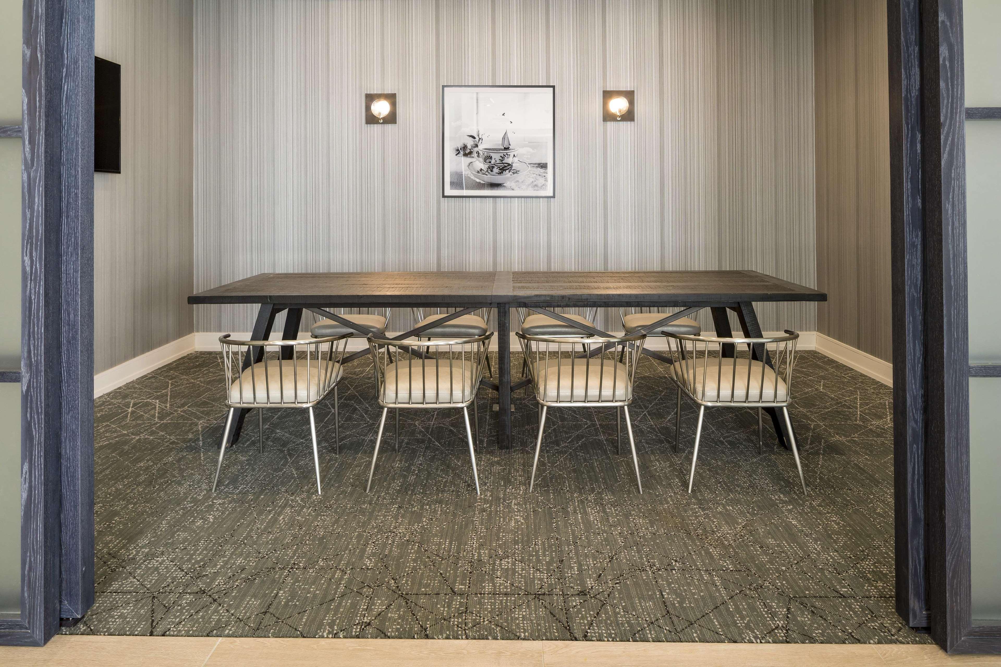מלון Doubletree By Hilton Boston Logan Airport צ'לסי מתקנים תמונה