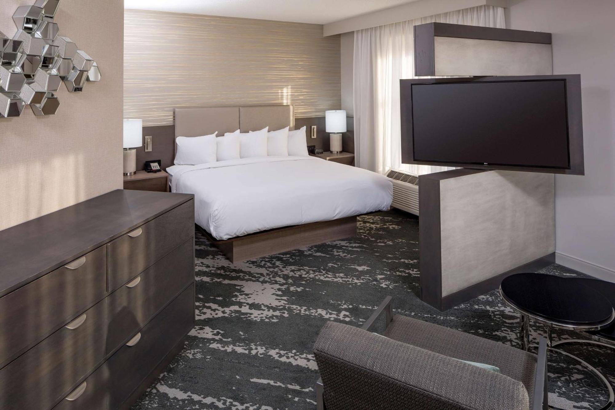 מלון Doubletree By Hilton Boston Logan Airport צ'לסי מראה חיצוני תמונה