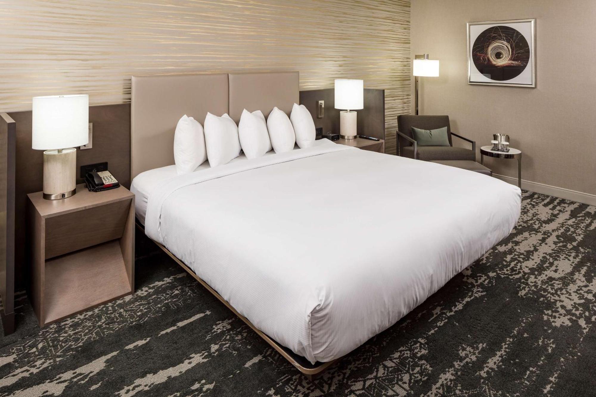 מלון Doubletree By Hilton Boston Logan Airport צ'לסי מראה חיצוני תמונה